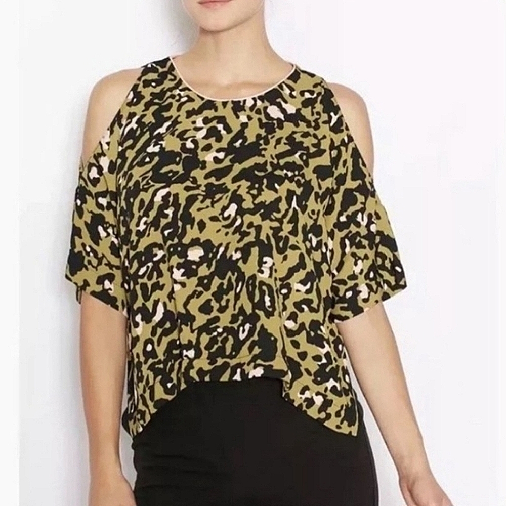 Topshop Cold Shoulder Leopard Print Top size 2